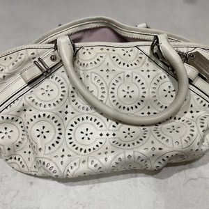 Coach White Shoulder Bag